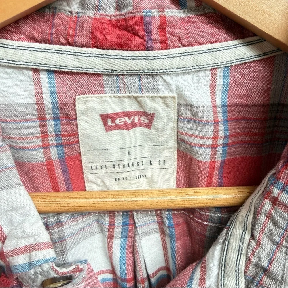 Levi’s | Cotton Red White Blue Plaid Short Sleeve Shirt – Vintage Americana | LG